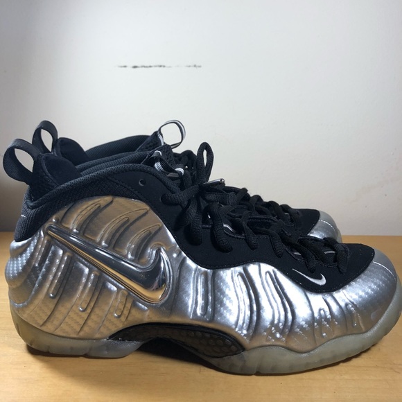 Nike Foamposite Pro Silver Surfer - Picture 1 of 5
